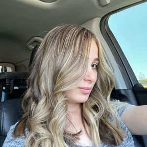 Meet your Posher, Inna